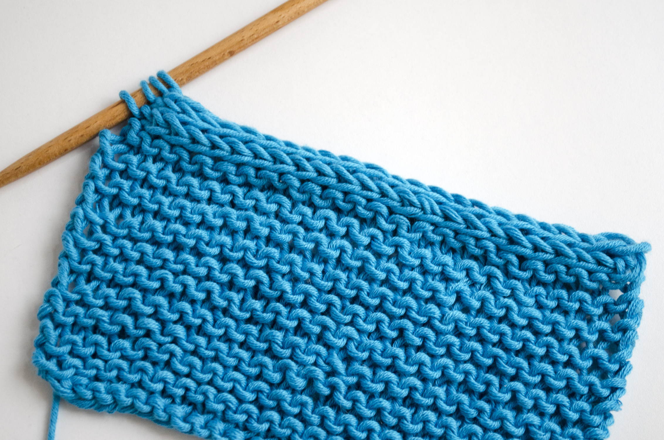 Invisible Cast-On and Bind-Off Tutorial for Double Knitting