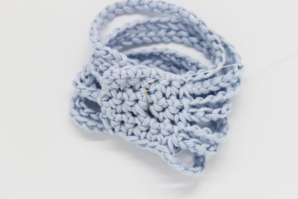 Left Over Yarn Bracelets. Crochet Tutorial 