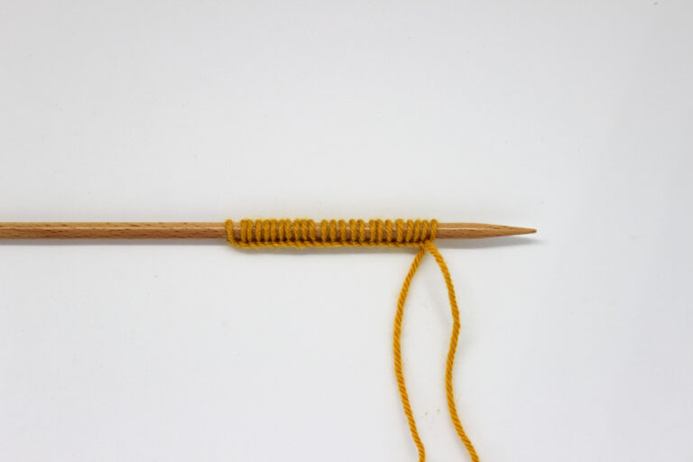 How to knit the daisy stitch The Blog US/UK